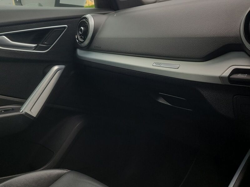 More views of Audi Q2