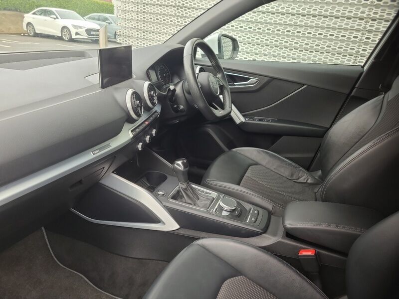 More views of Audi Q2