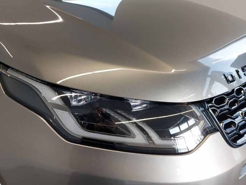 More views of Land Rover Discovery Sport