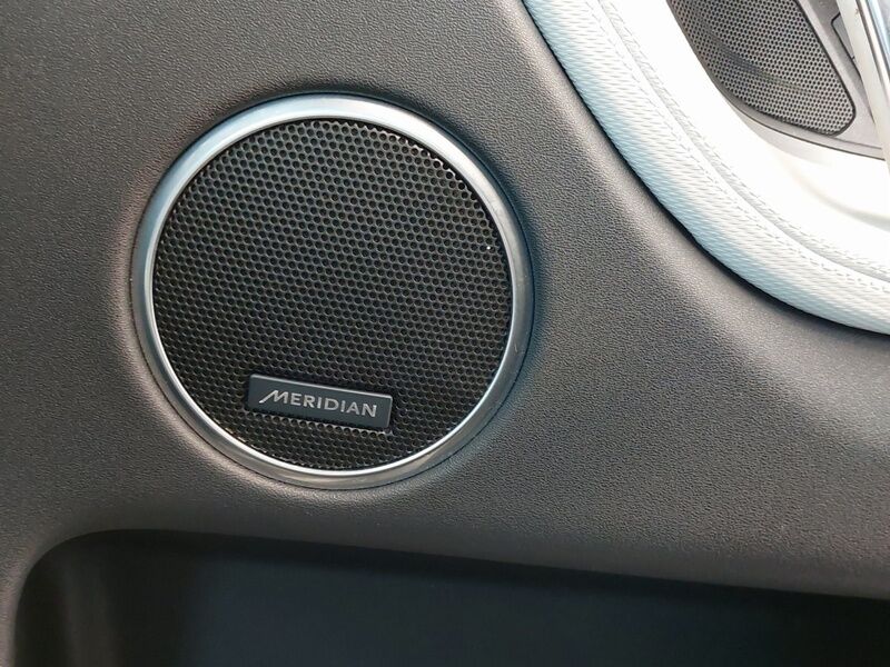 More views of Land Rover Discovery Sport