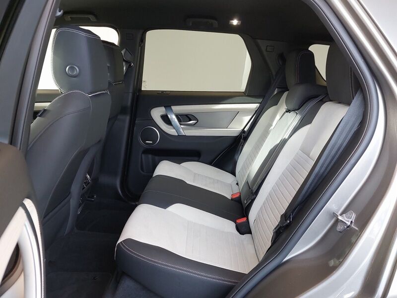 More views of Land Rover Discovery Sport