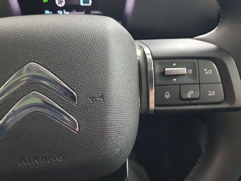 More views of Citroen e-C4