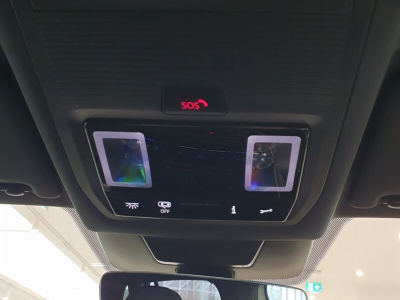 More views of Volkswagen Tiguan