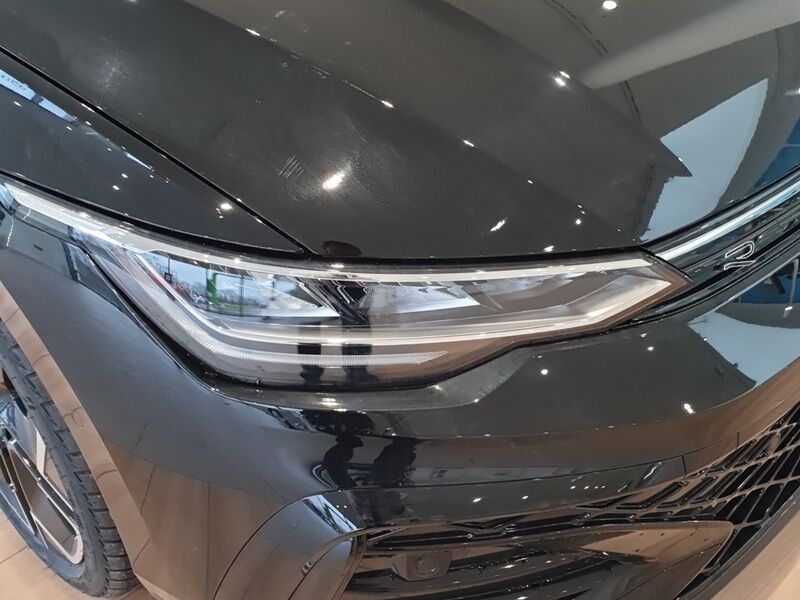 More views of Volkswagen Golf