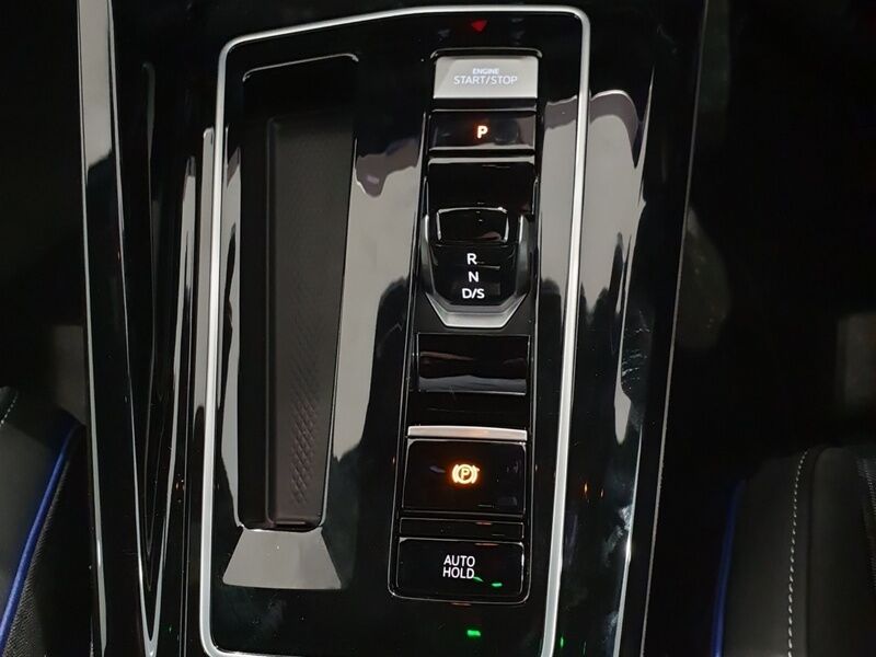 More views of Volkswagen Golf