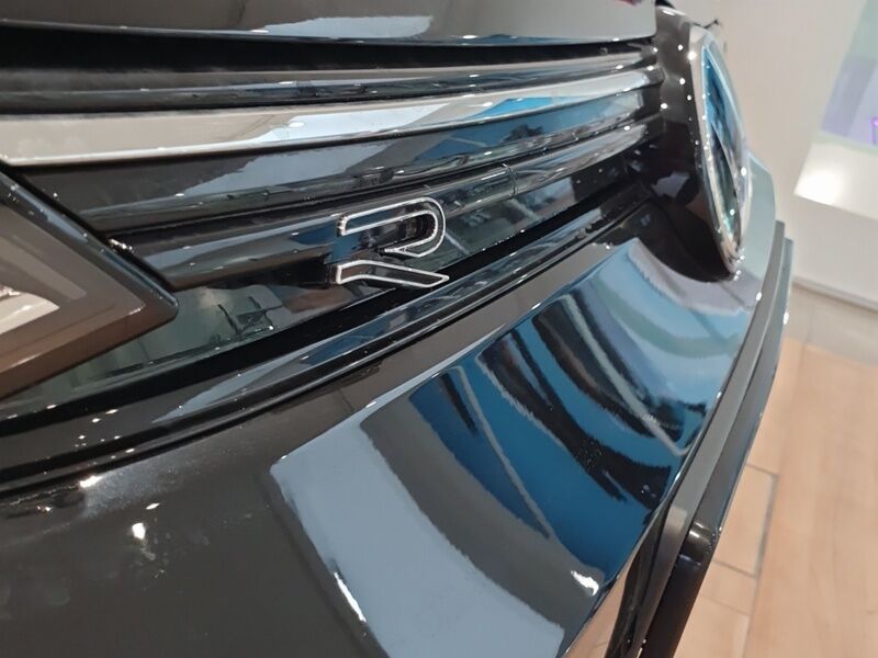 More views of Volkswagen Golf