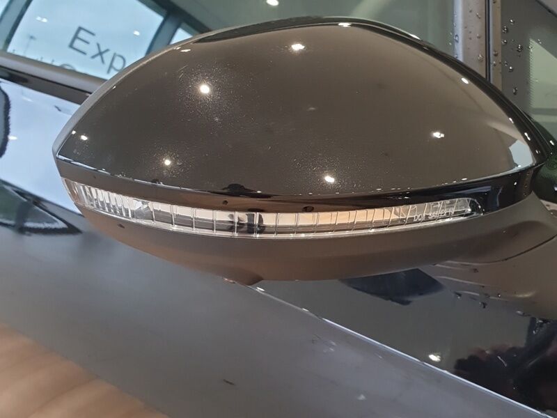 More views of Volkswagen Golf