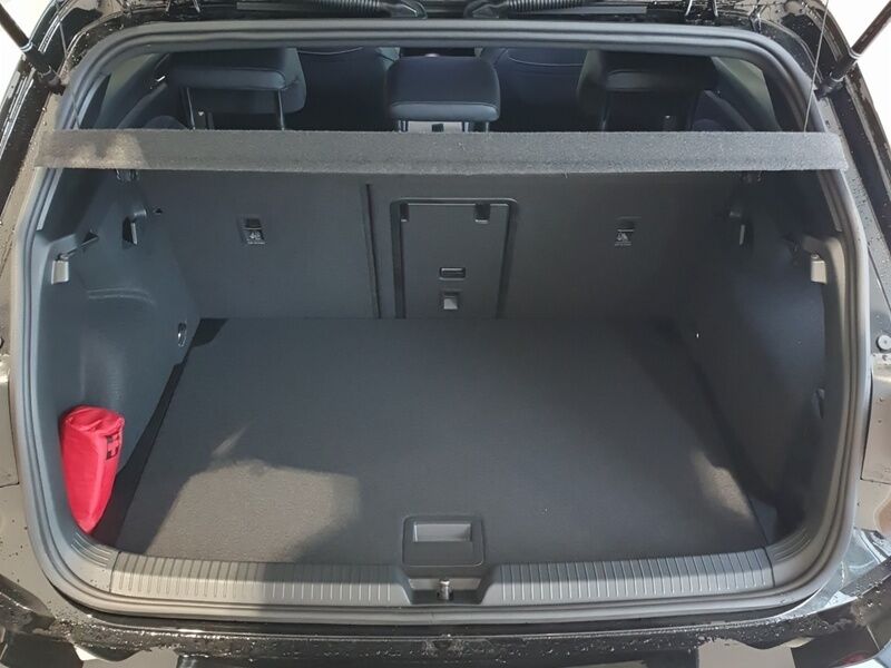 More views of Volkswagen Golf