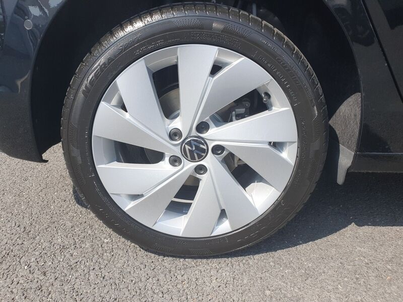 More views of Volkswagen Golf