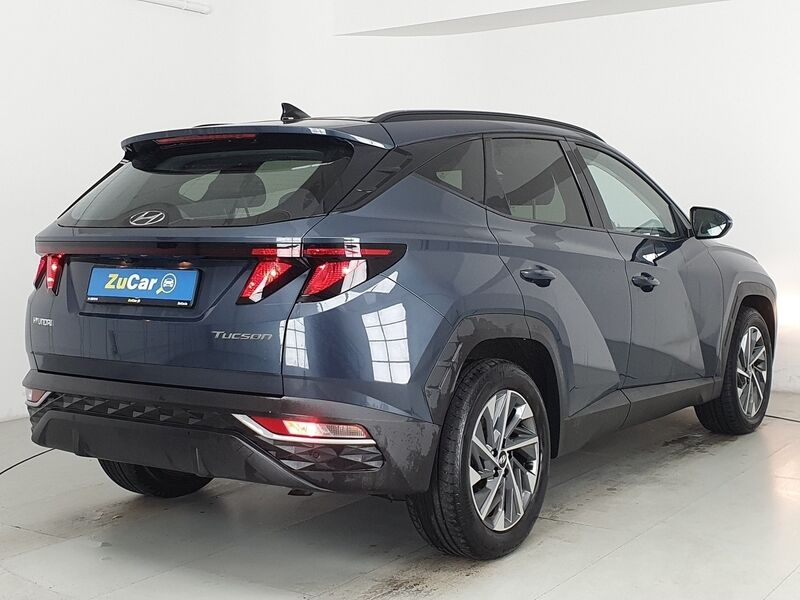 More views of Hyundai Tucson