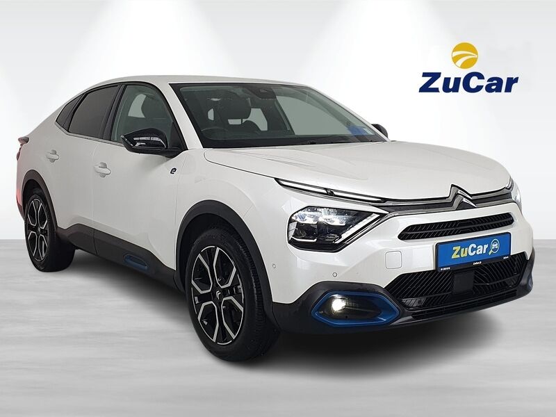 More views of Citroen e-C4 X