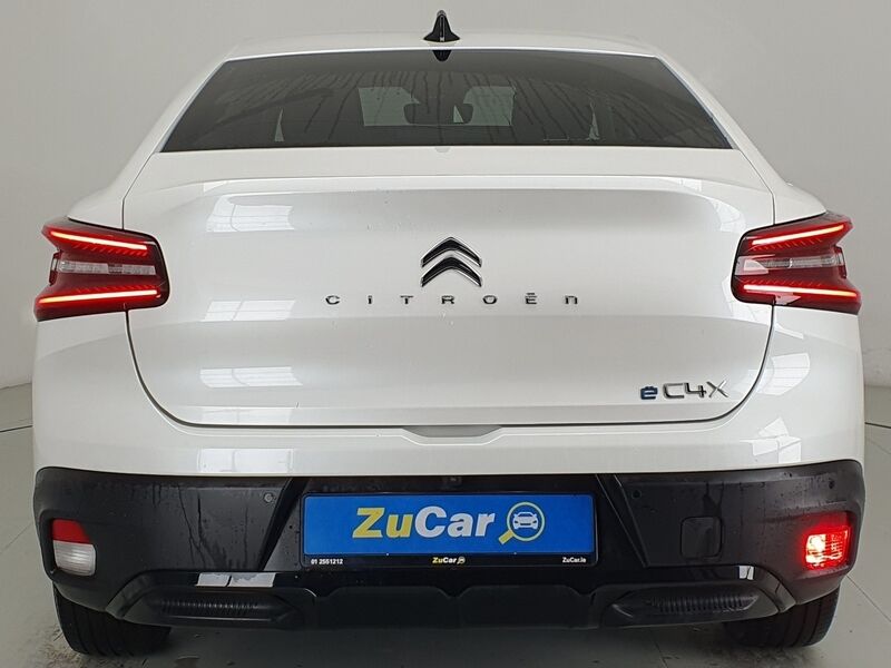 More views of Citroen e-C4 X