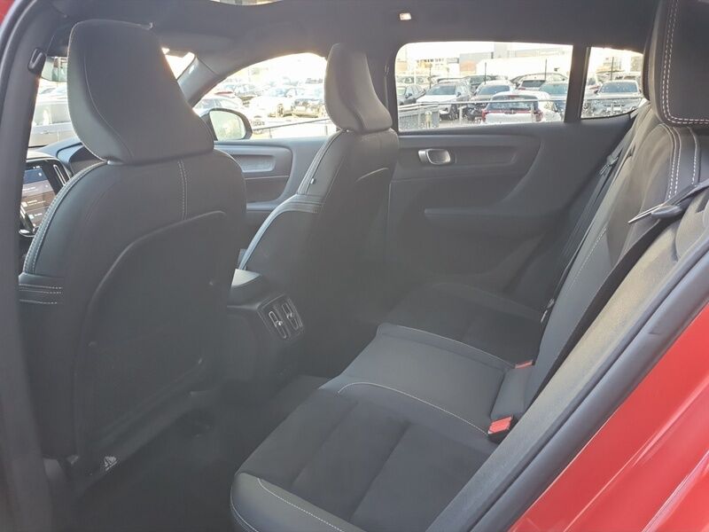 More views of Volvo C40