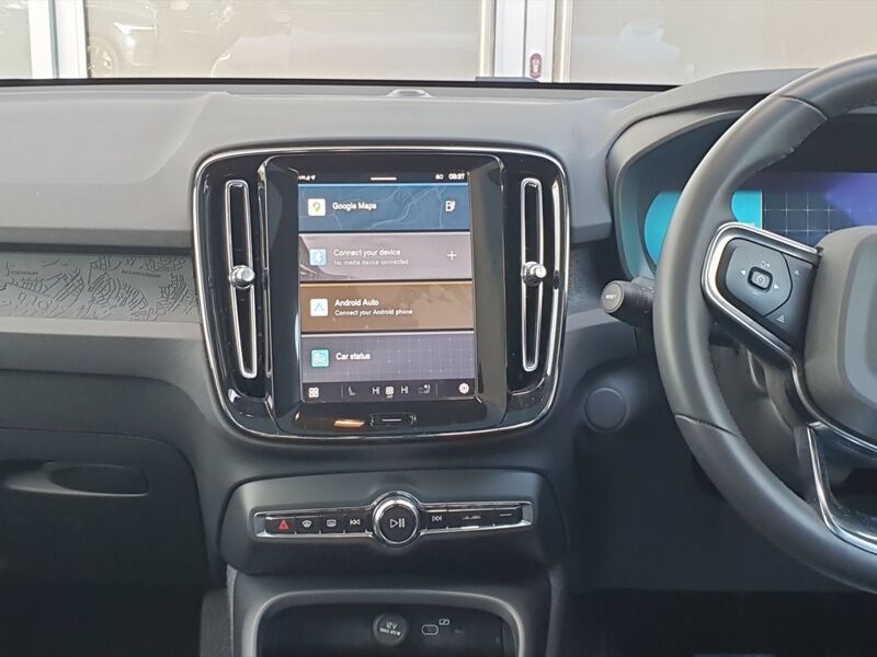 More views of Volvo C40