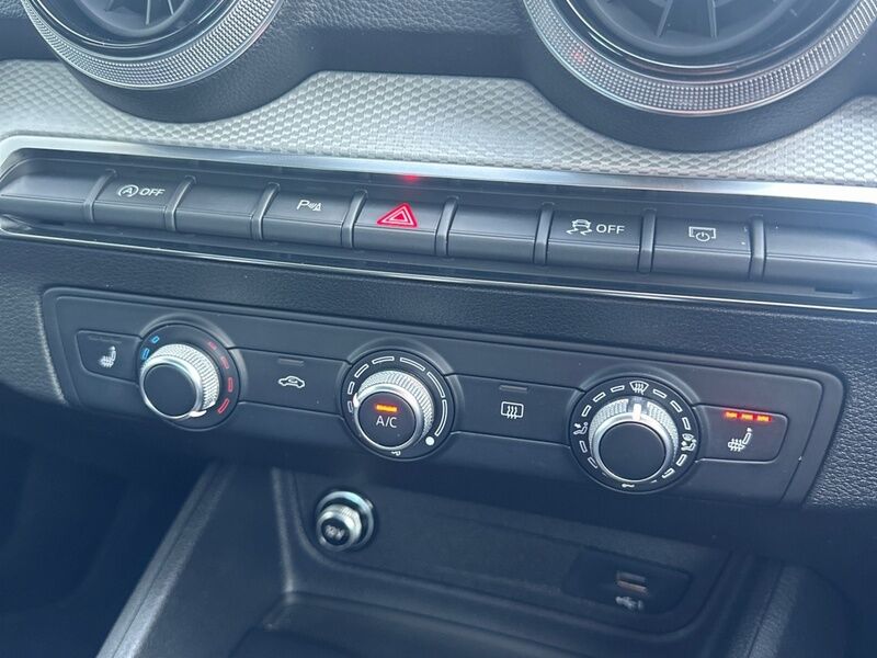 More views of Audi Q2