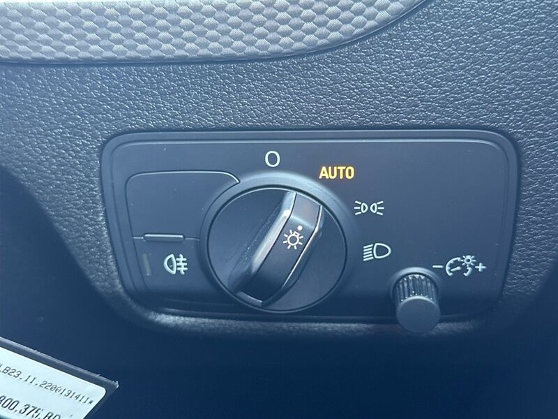 More views of Audi Q2