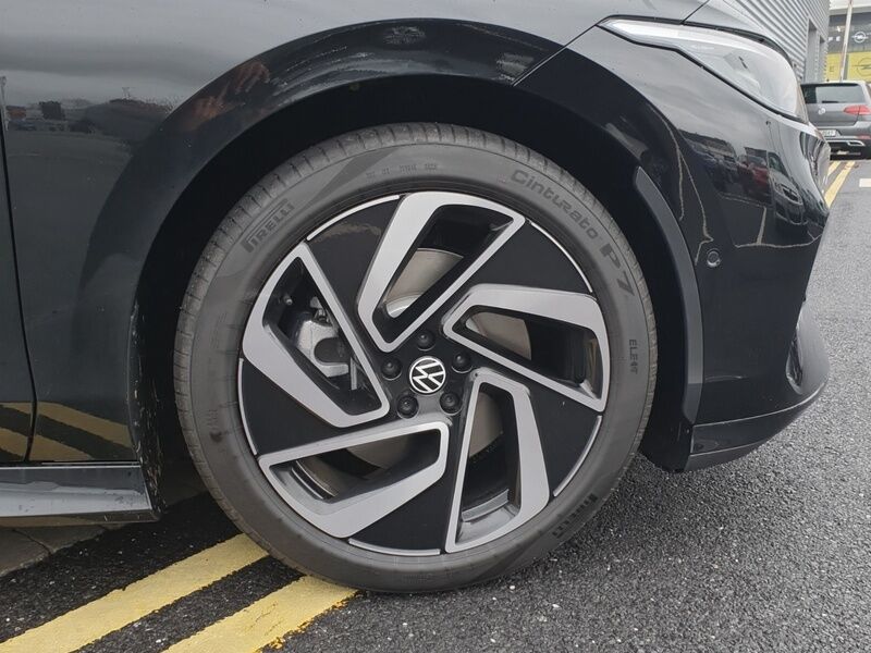 More views of Volkswagen ID.7