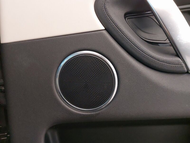 More views of Land Rover Discovery Sport