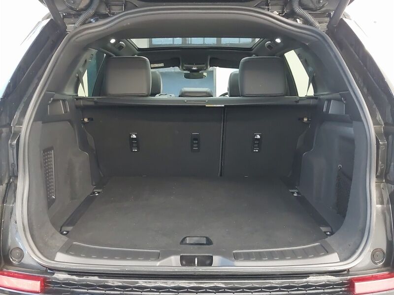 More views of Land Rover Discovery Sport