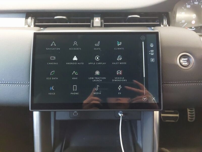 More views of Land Rover Discovery Sport