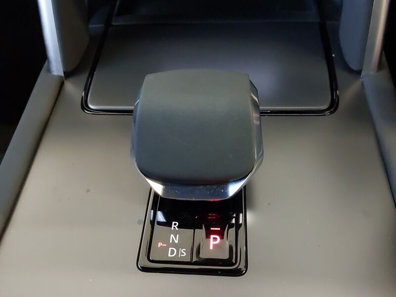 More views of Land Rover Discovery Sport