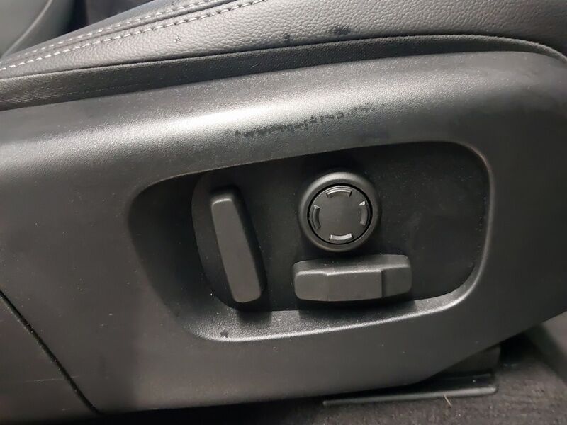 More views of Land Rover Discovery Sport