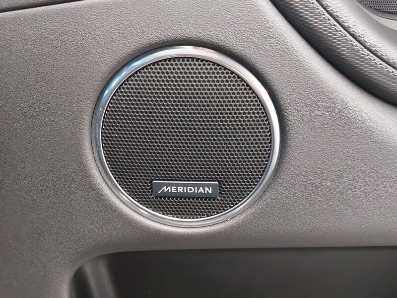 More views of Land Rover Discovery Sport