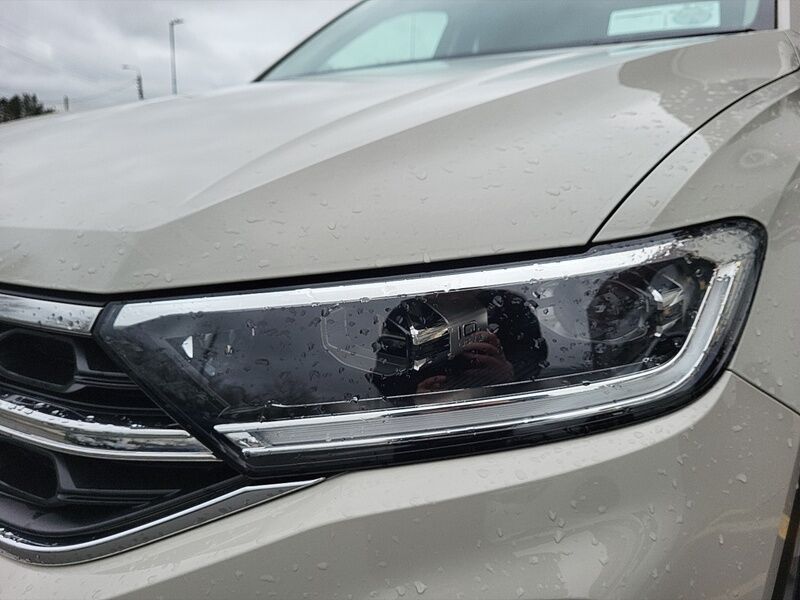 More views of Volkswagen T-Roc