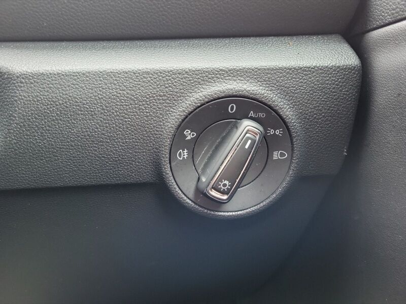 More views of Volkswagen T-Roc