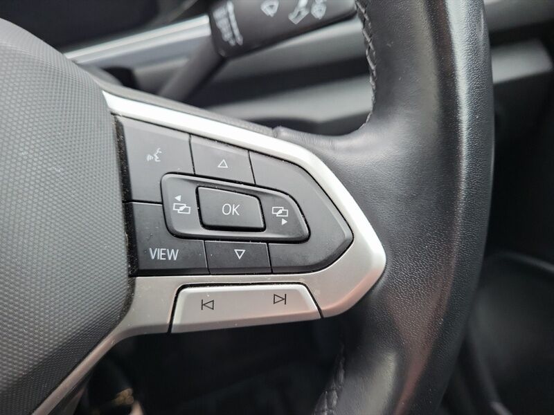 More views of Volkswagen T-Roc