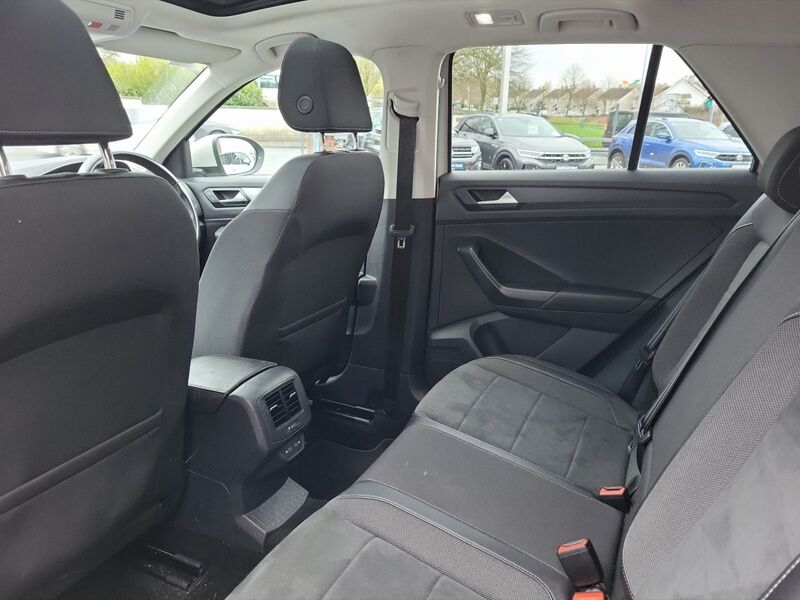 More views of Volkswagen T-Roc