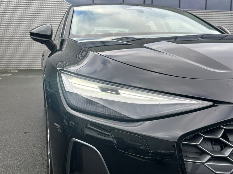 More views of Audi A6