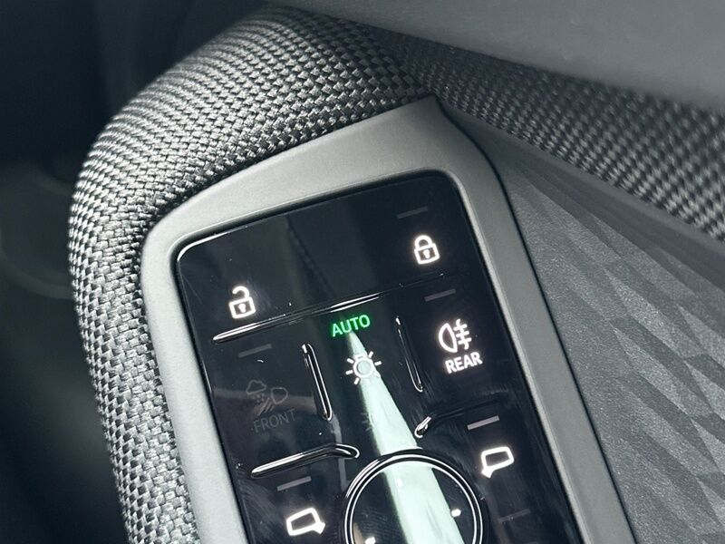 More views of Audi A6