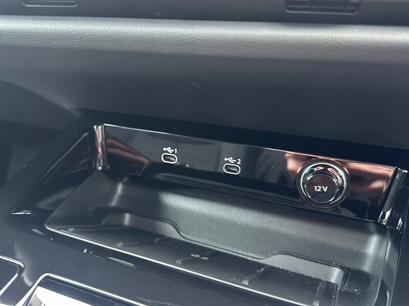 More views of Audi A6