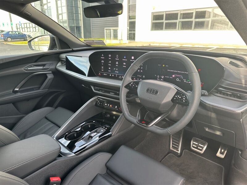 More views of Audi Q5