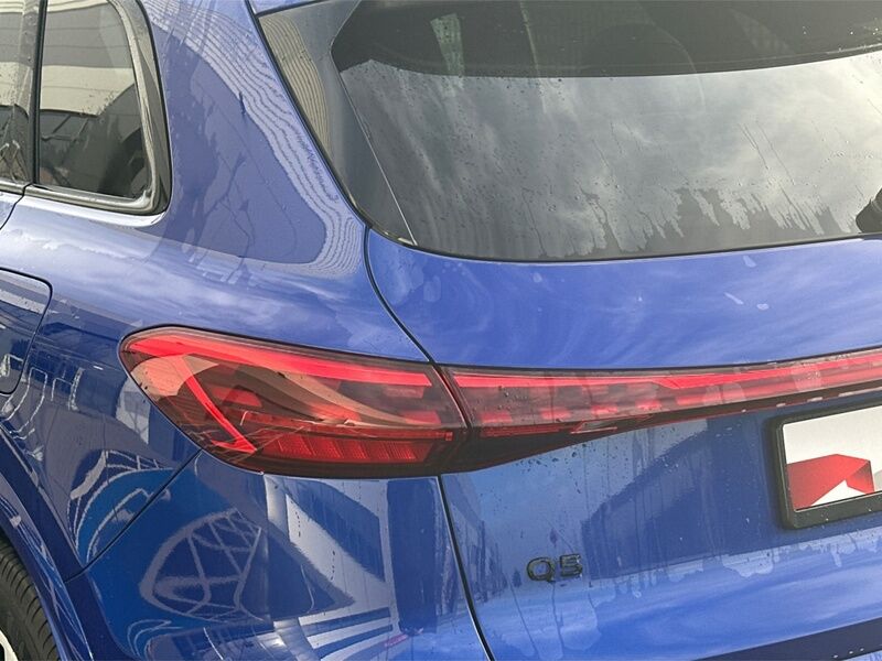 More views of Audi Q5