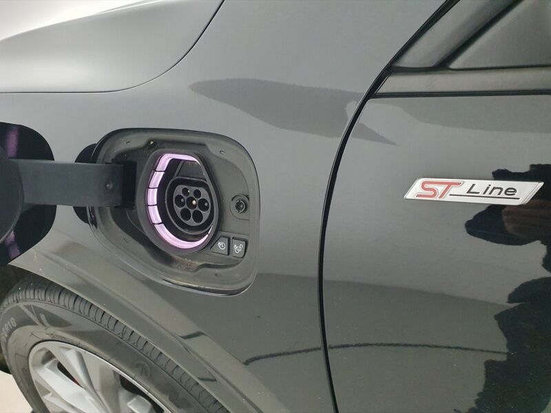 More views of Ford Kuga