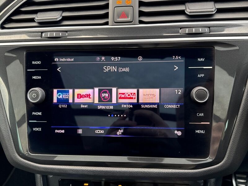 More views of Volkswagen Tiguan