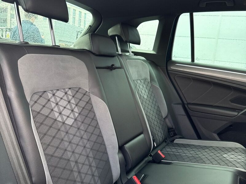 More views of Volkswagen Tiguan