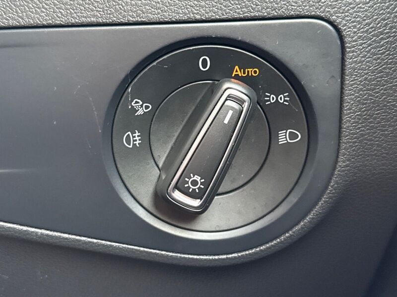 More views of Volkswagen Tiguan