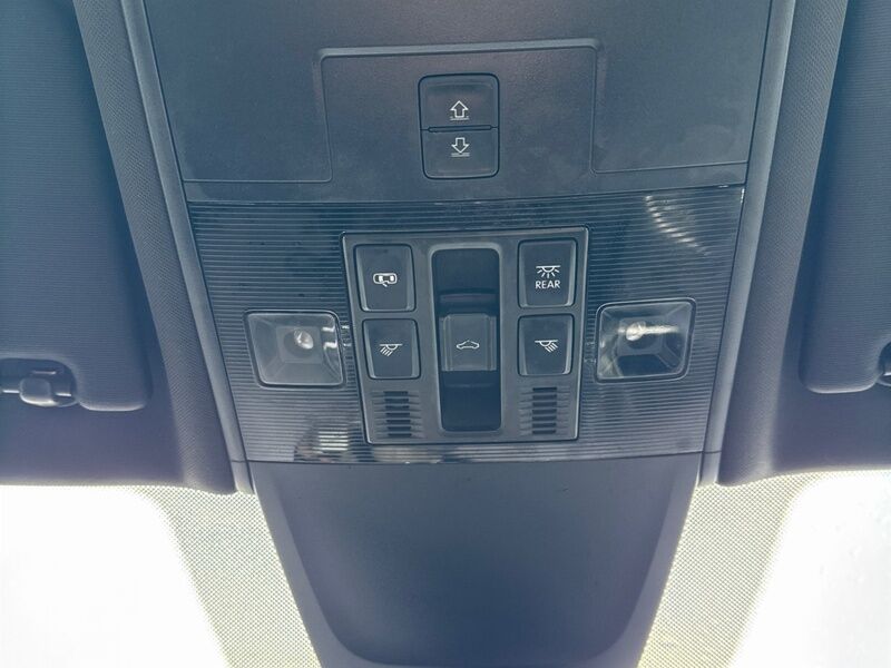 More views of Volkswagen Tiguan