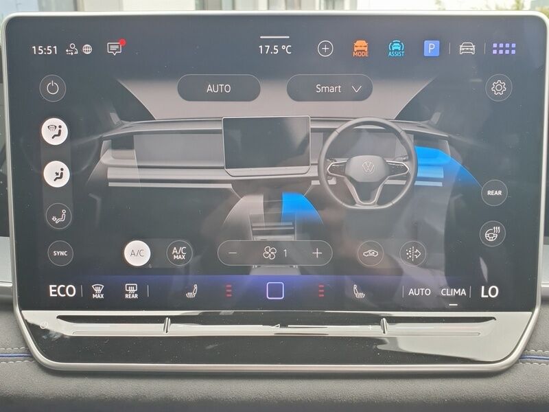 More views of Volkswagen Tayron