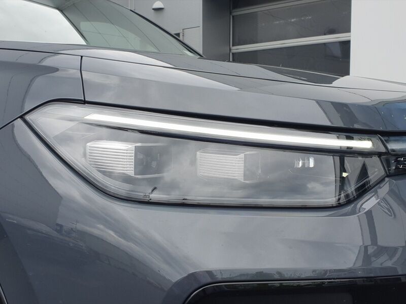 More views of Volkswagen Tayron
