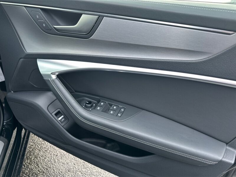 More views of Audi A6