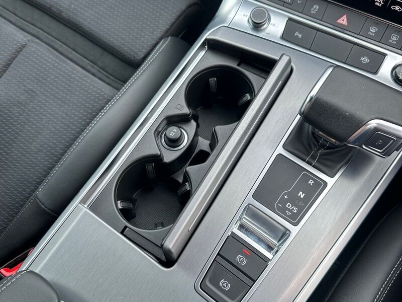 More views of Audi A6