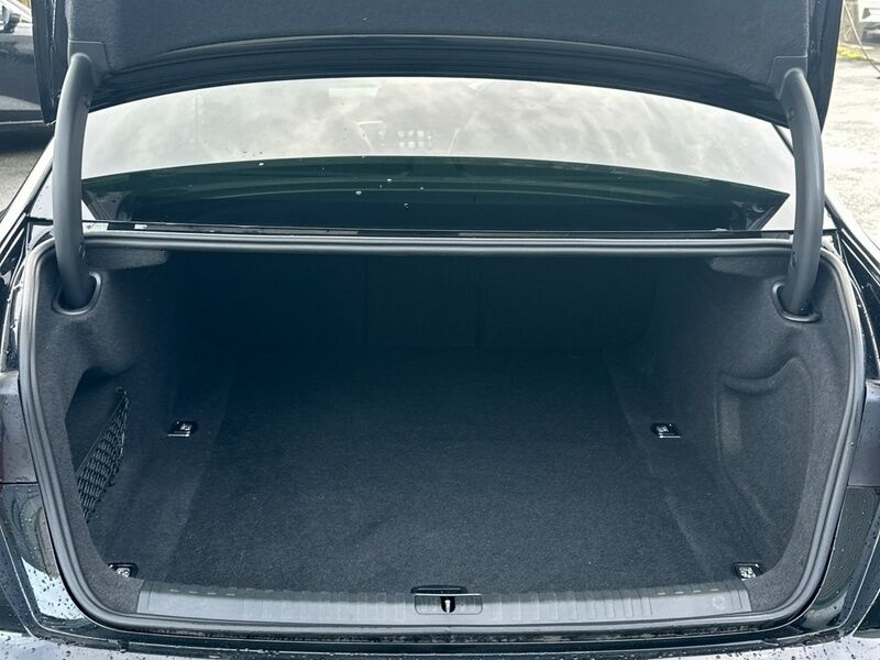 More views of Audi A6