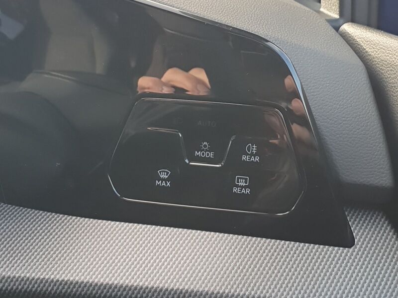 More views of Volkswagen Golf