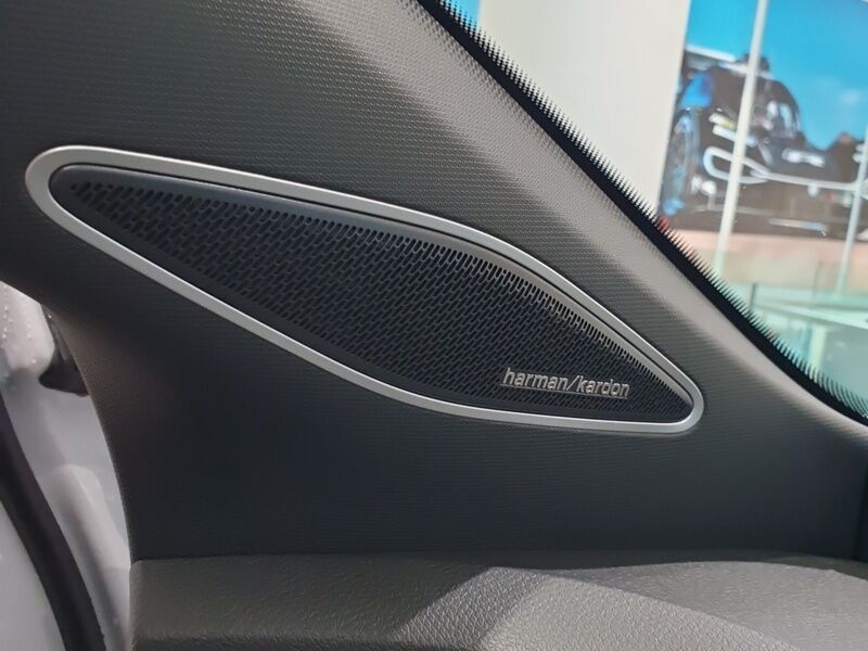 More views of Volkswagen ID.5