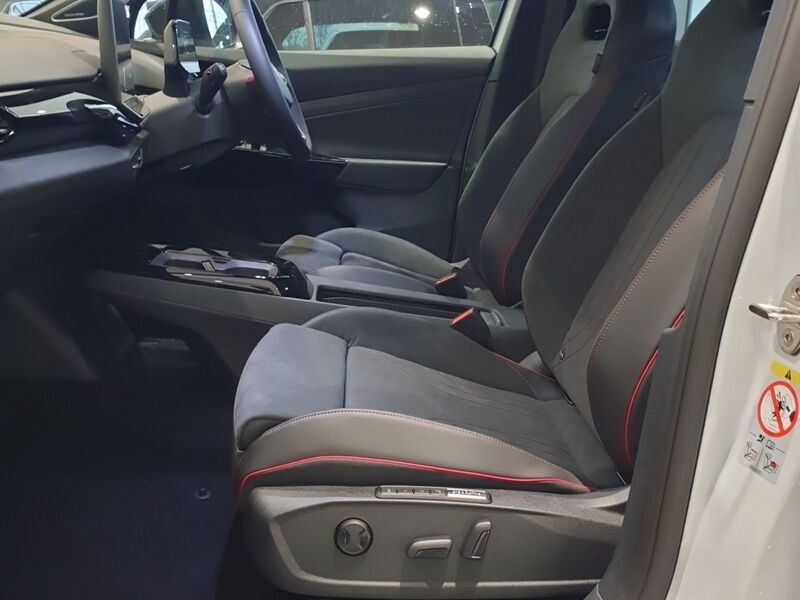 More views of Volkswagen ID.5