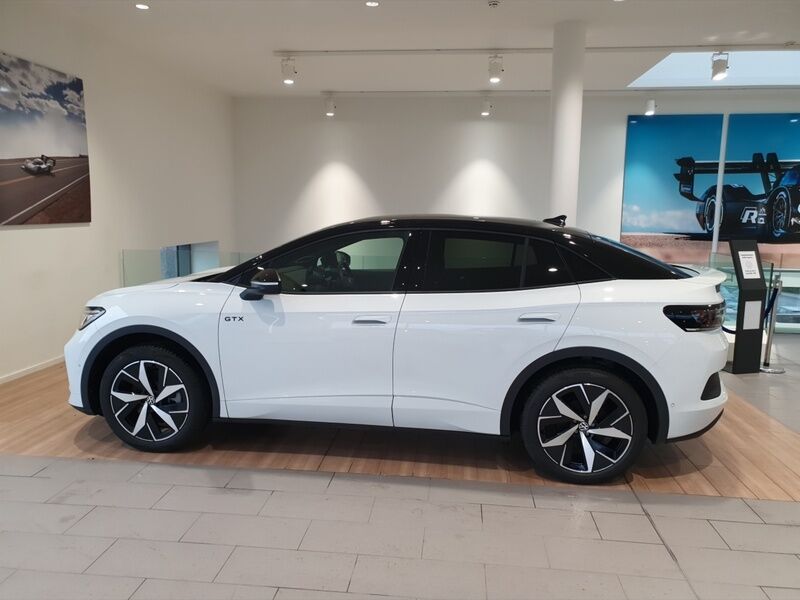 More views of Volkswagen ID.5